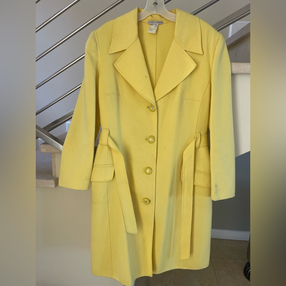 Vintage chic & elegant yellow Women's Coat